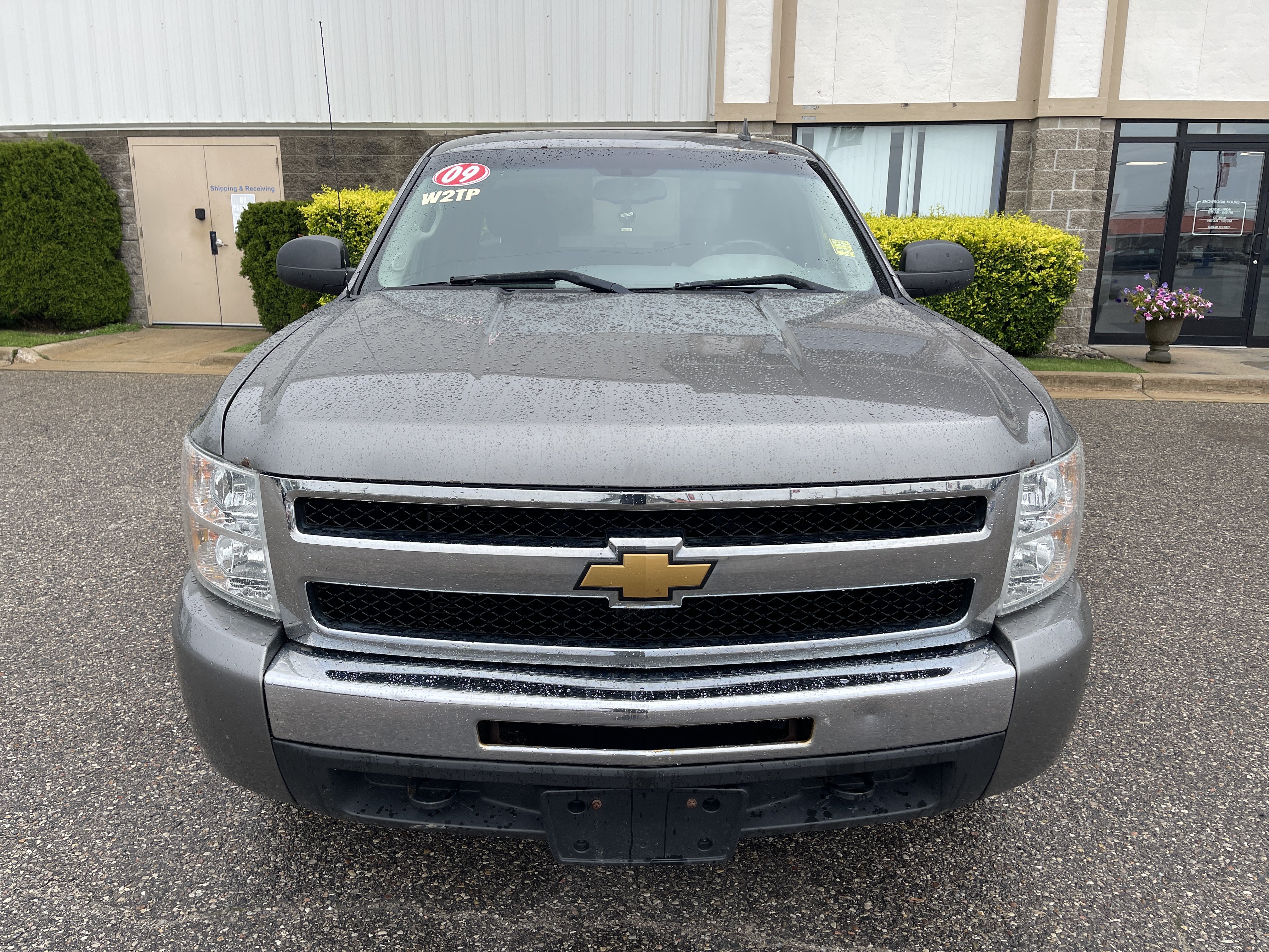 Used 2009 Chevrolet Silverado 1500 LT AWD/4WD image 9