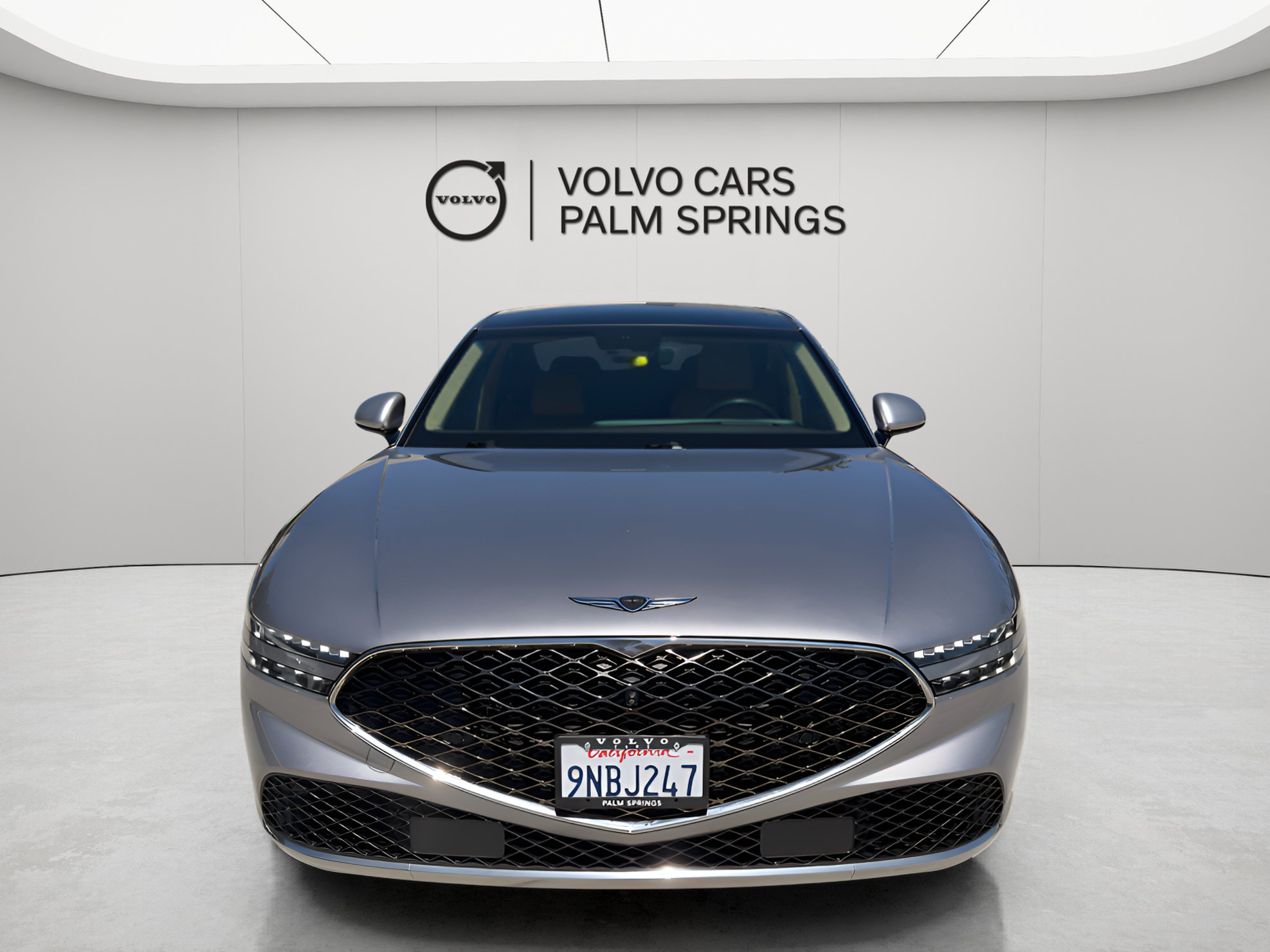 Used 2023 Genesis G90 3.5T AWD/4WD image 2