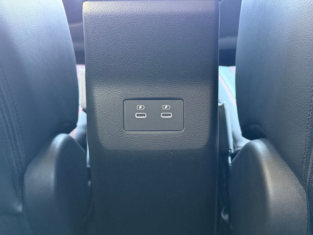 New 2026 Nissan Kicks SR image 17