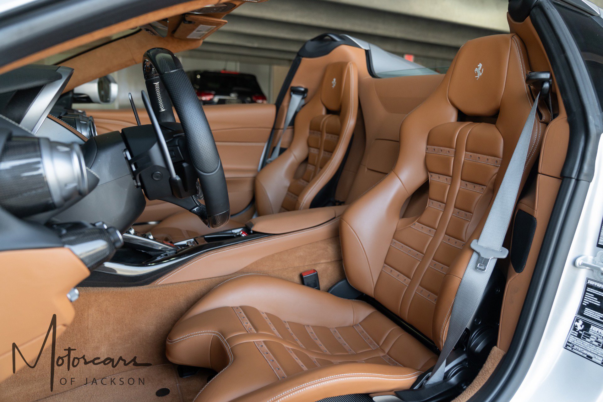 Used 2022 Ferrari 812 GTS image 12