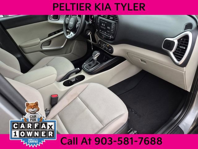 Certified 2025 Kia Soul LX w/ LX Technology Package FWD image 11