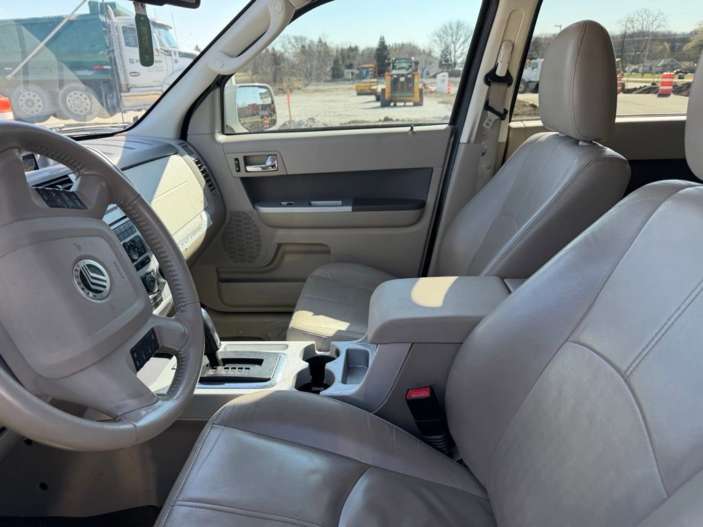 Used 2010 Mercury Mariner Premier image 8