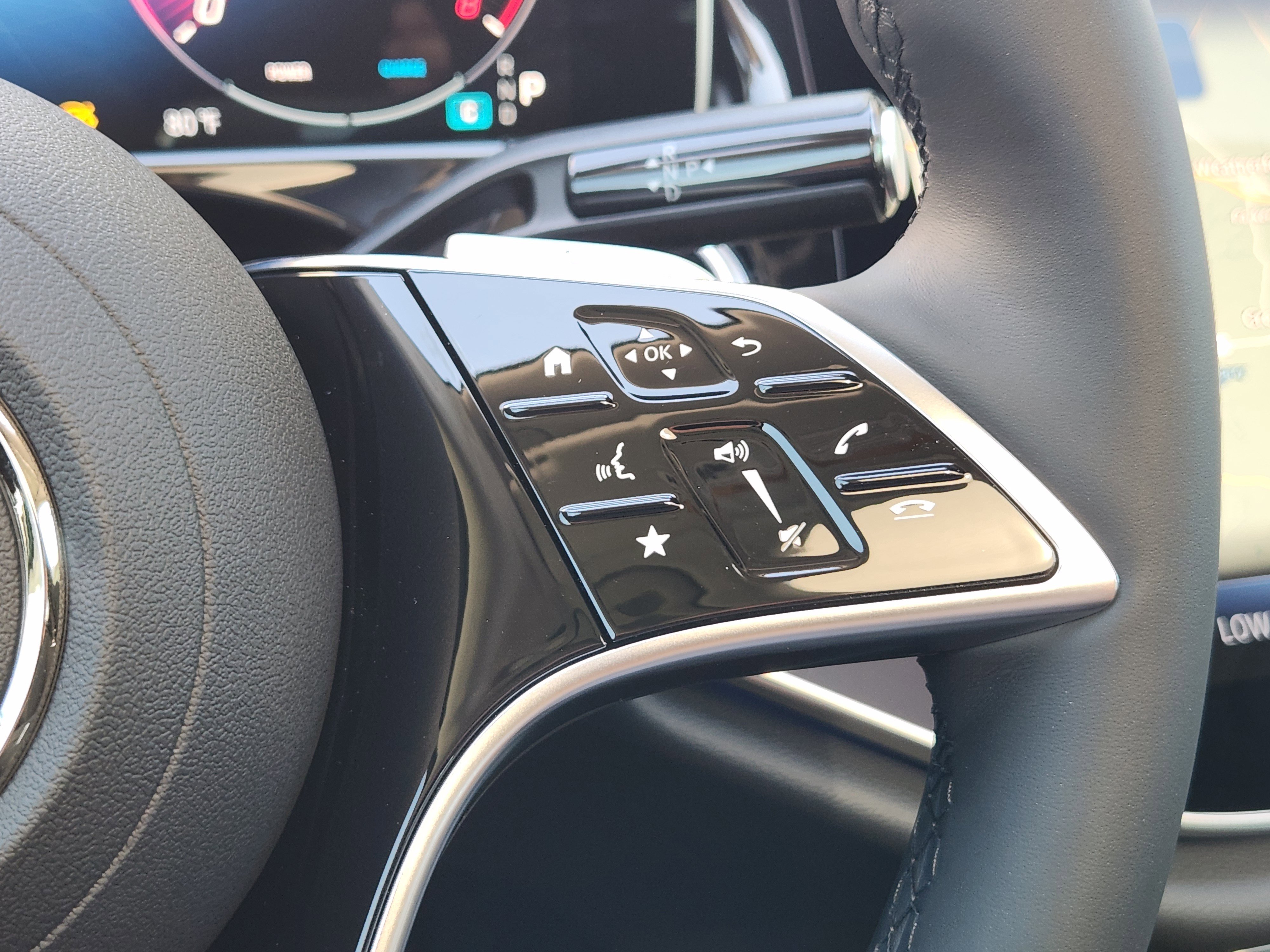 New 2026 Mercedes-Benz E 350 4MATIC Sedan image 29