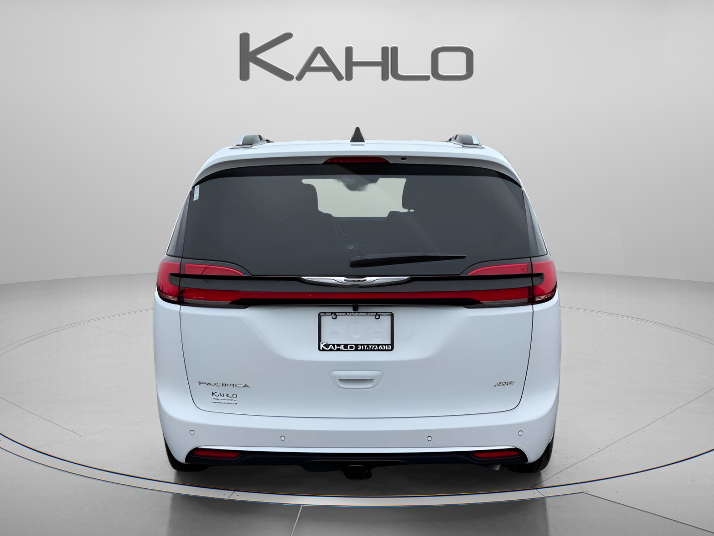 New 2026 Chrysler Pacifica Pinnacle image 4