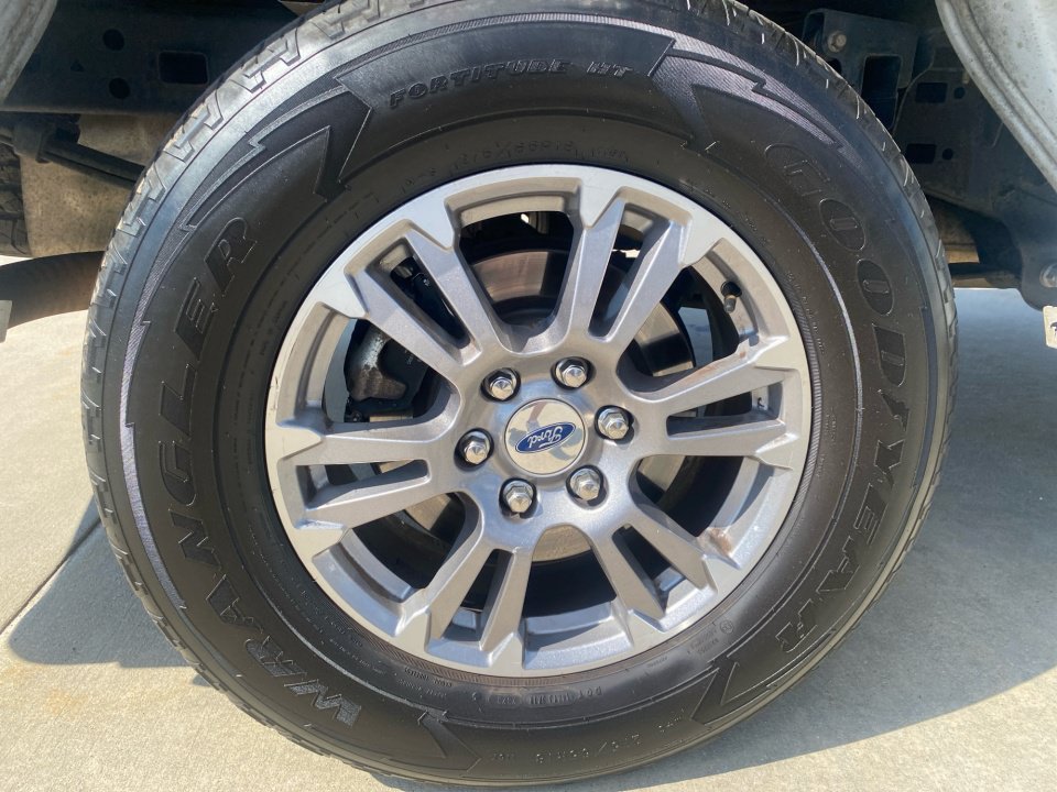 Used 2019 Ford F150 Lariat AWD/4WD image 27