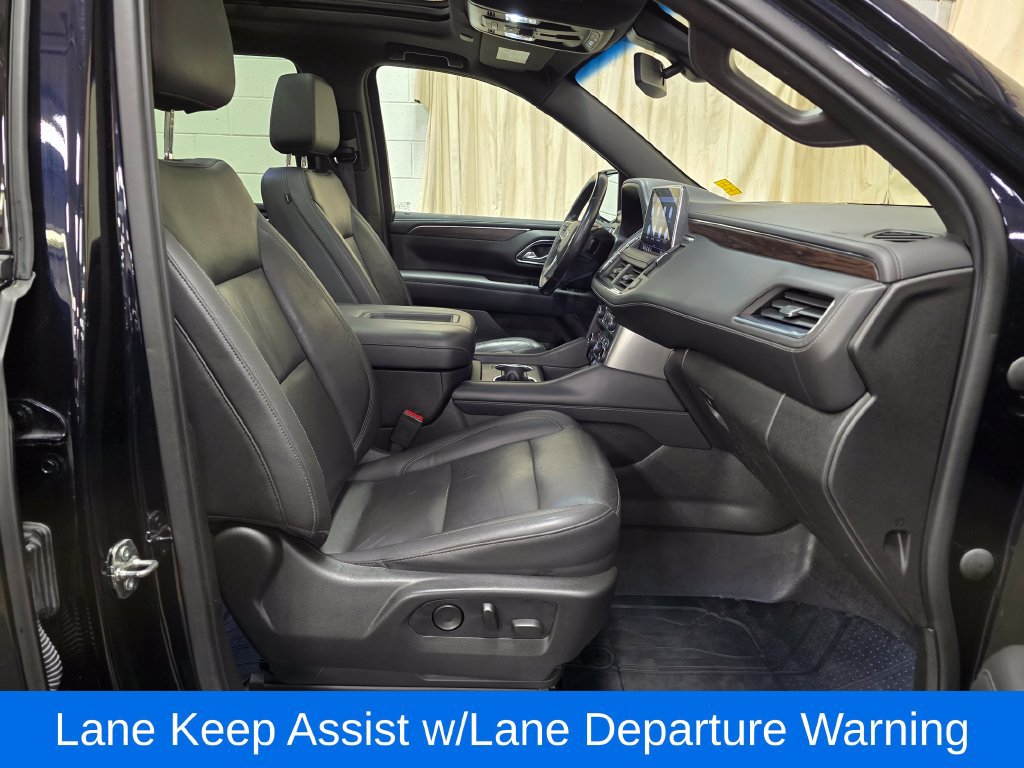 Used 2021 Chevrolet Tahoe Z71 w/ Luxury Package AWD/4WD image 39
