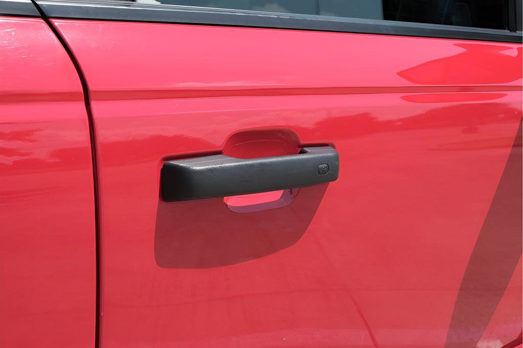 Used 2023 Ford Bronco Wildtrak AWD/4WD image 33