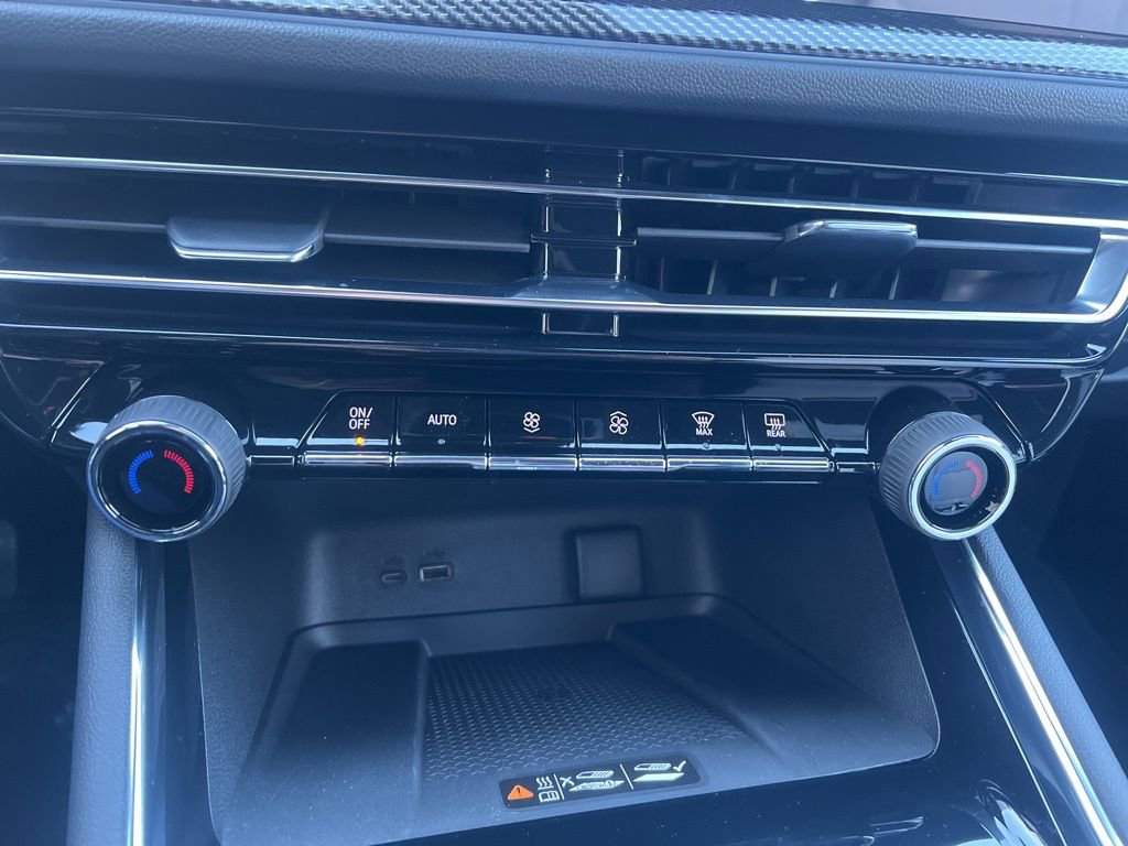 New 2026 Chevrolet Traverse High Country image 20