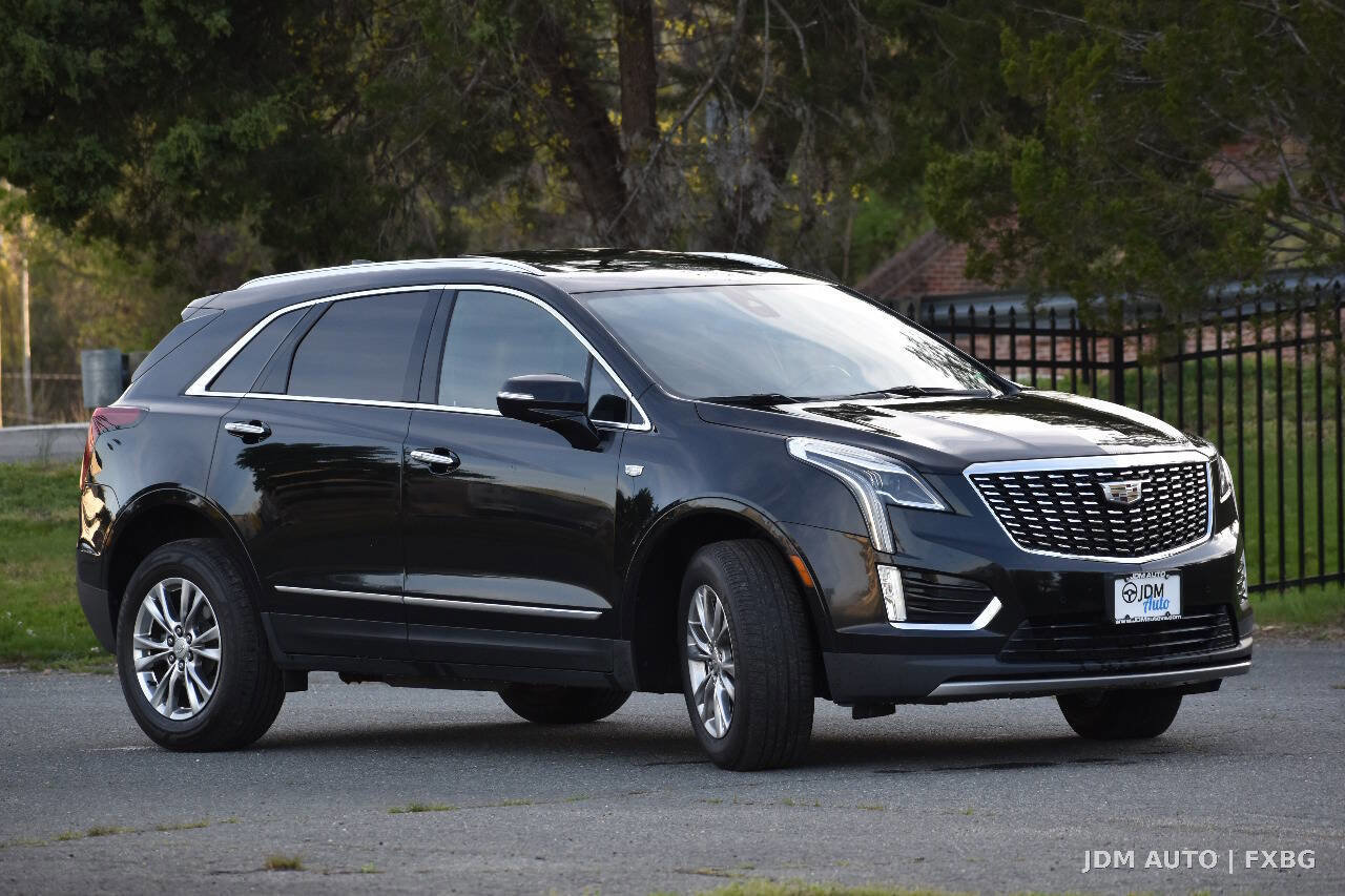 Used 2020 Cadillac XT5 Premium Luxury w/ LPO, Floor Liner Package image 4