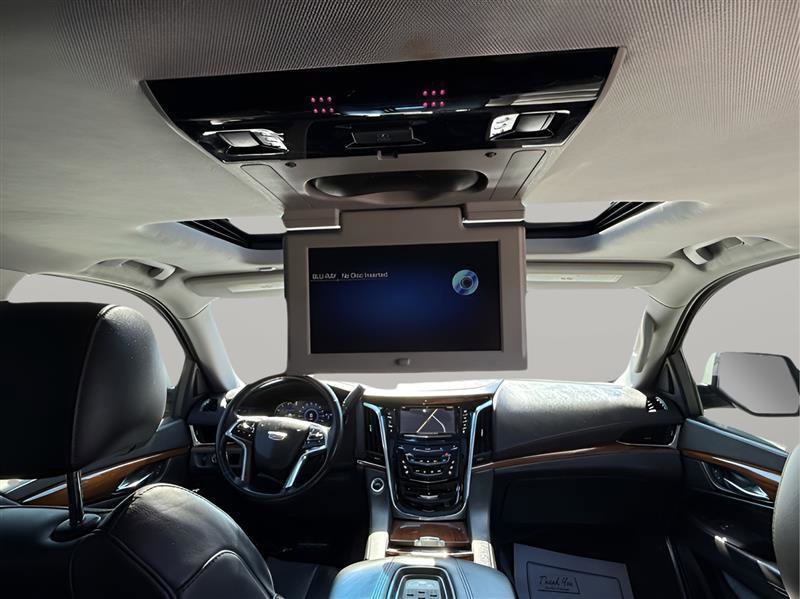 Used 2016 Cadillac Escalade ESV Luxury RWD image 34