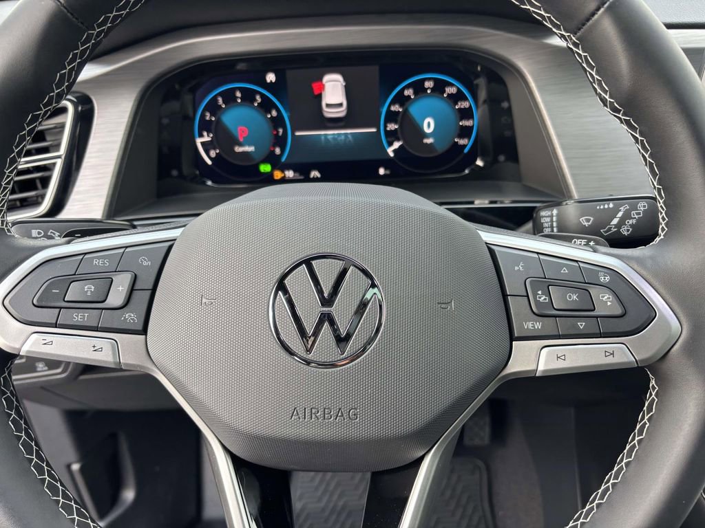 New 2026 Volkswagen Atlas Cross Sport SE image 16