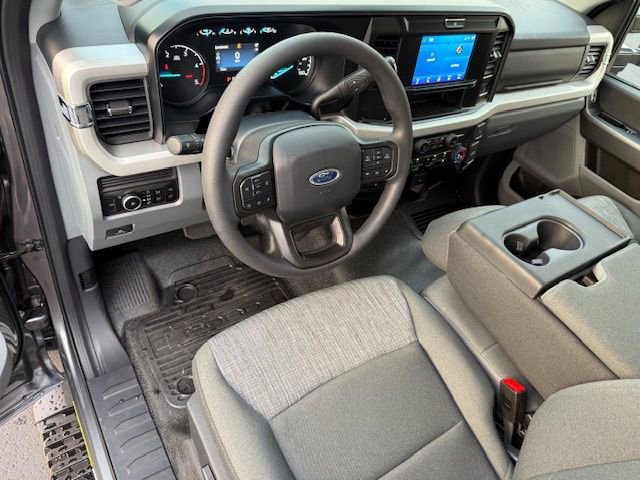 New 2026 Ford F450 XLT w/ 360-Degree Camera Package image 14