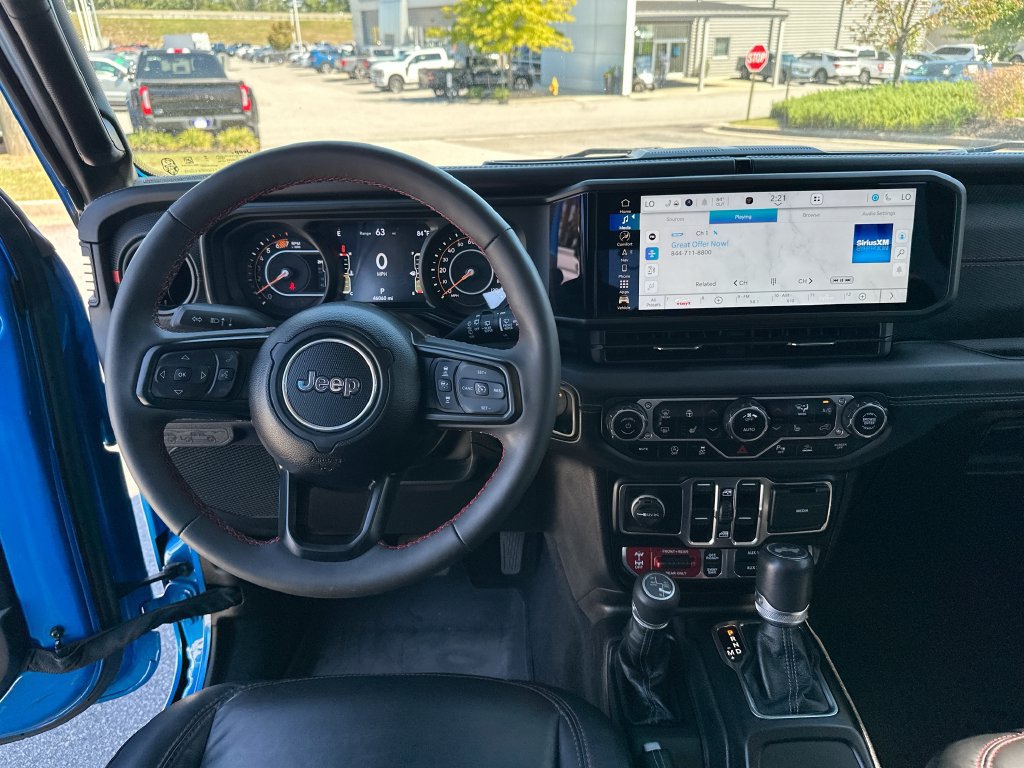 Used 2024 Jeep Wrangler Unlimited Rubicon AWD/4WD image 19