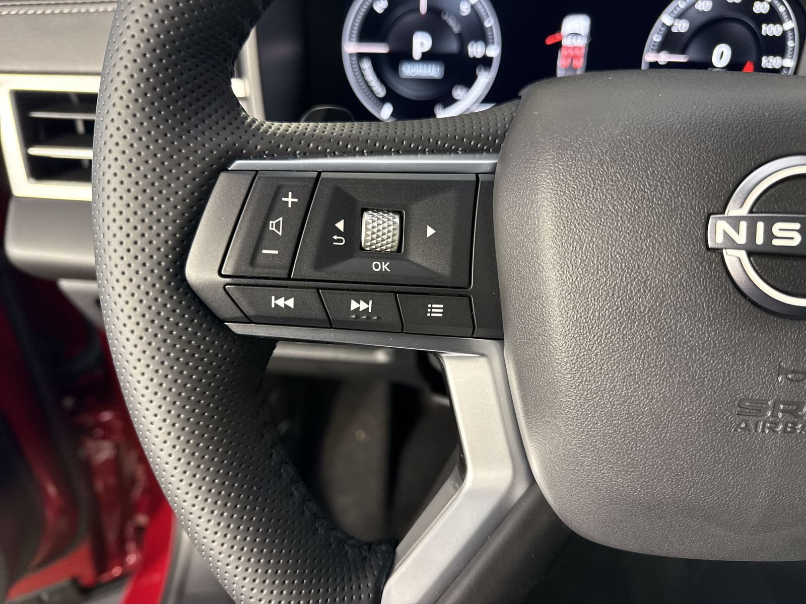 New 2026 Nissan Rogue Platinum AWD/4WD image 12
