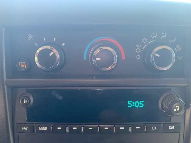 Used 2025 Chevrolet Express 2500 LT w/ LT Preferred Equipment Group RWD image 27