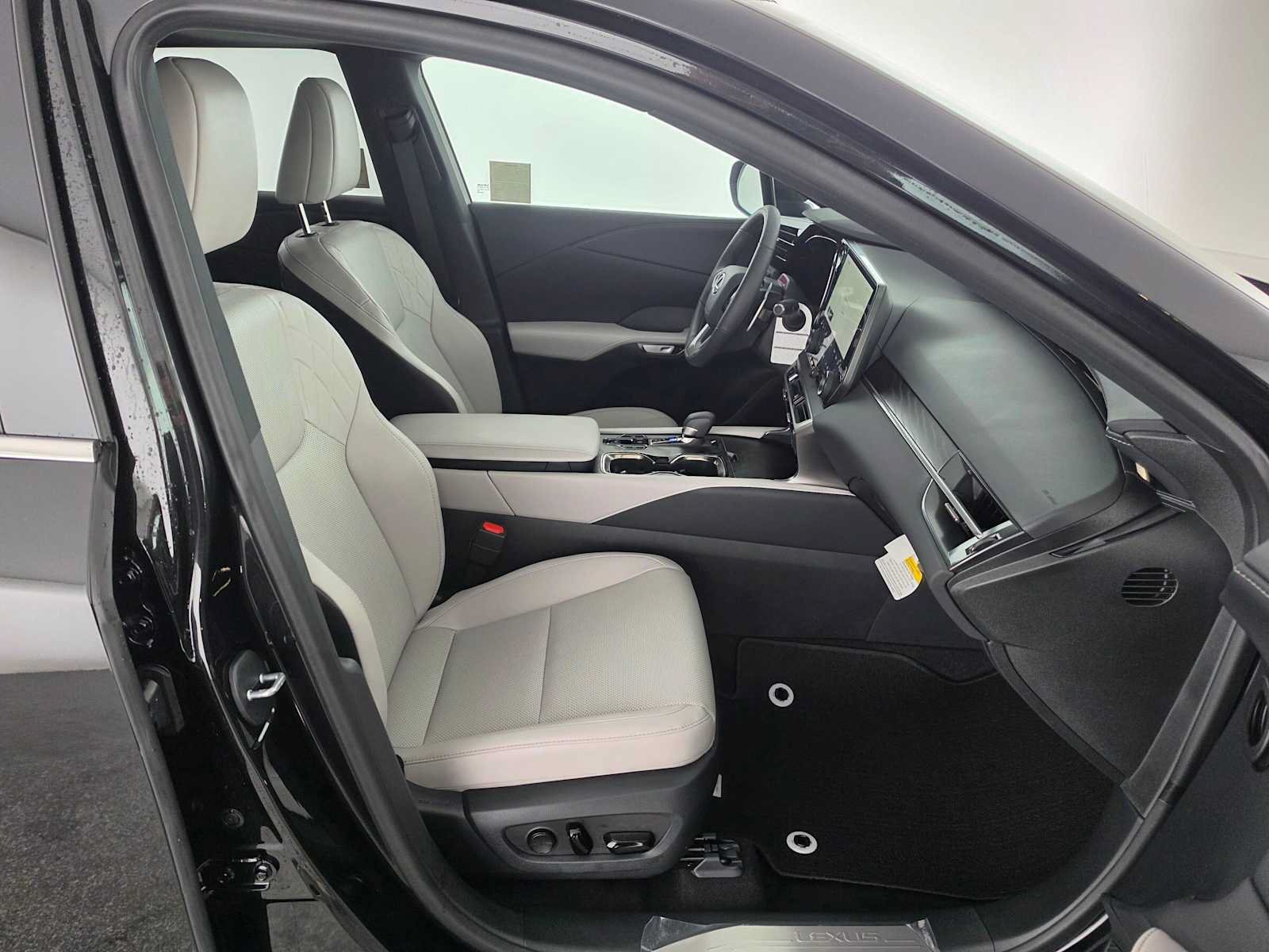 New 2026 Lexus RX 350 Premium w/ Convenience Package FWD image 10
