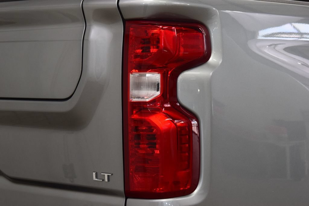 Used 2025 Chevrolet Silverado 2500 LT w/ All Star Edition AWD/4WD image 17
