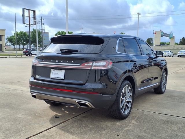 Used 2022 Lincoln Nautilus Reserve w/ Equipment Group 201A FWD image 2