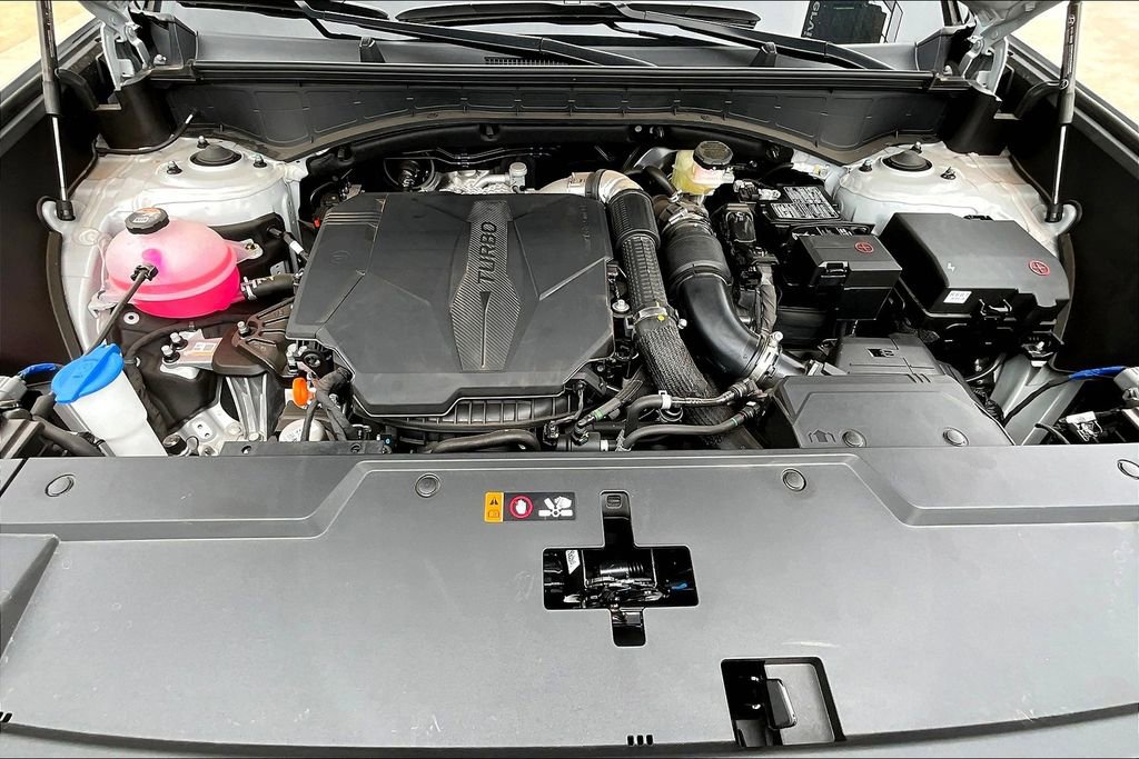 Used 2025 Hyundai Santa Fe SEL image 19