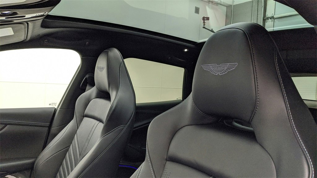 Used 2024 Aston Martin DBX 707 image 23