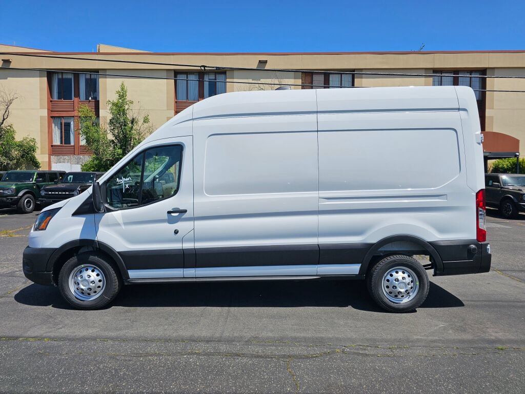 New 2026 Ford Transit 250 148 High Roof AWD image 2