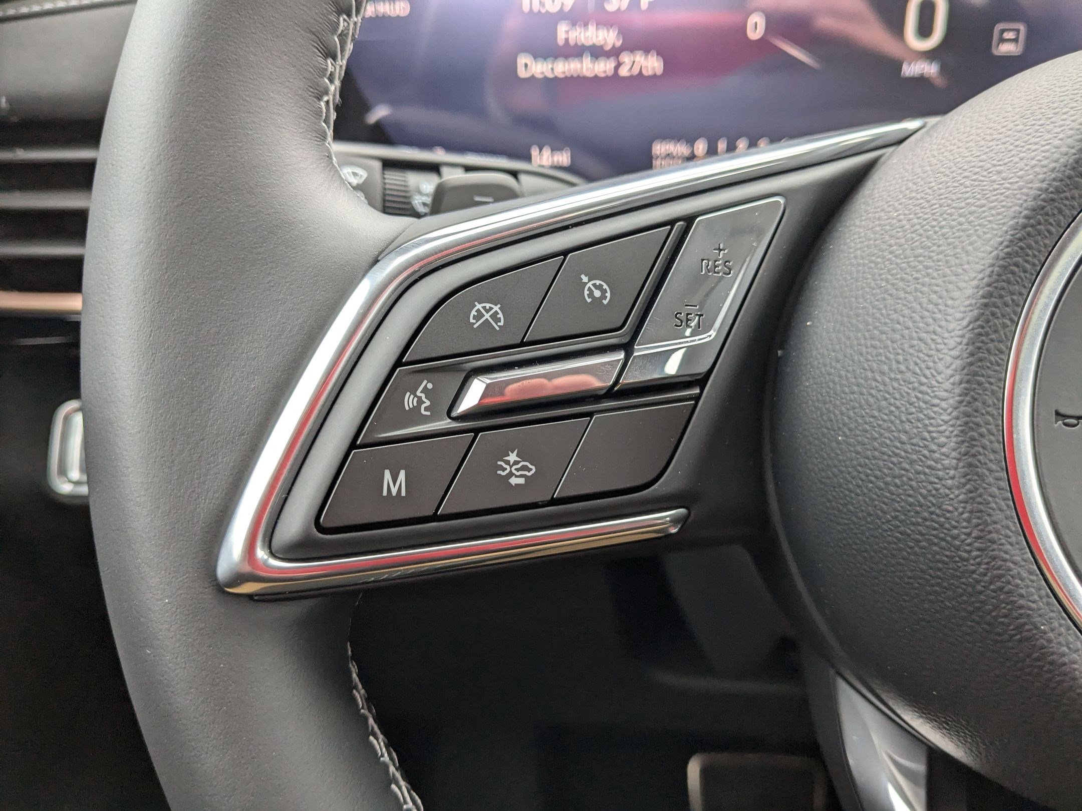 New 2025 Buick Envision Sport Touring image 15