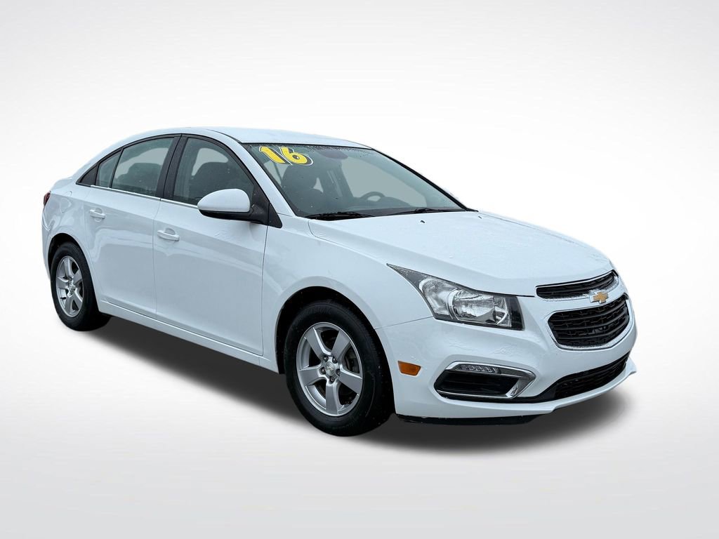 Used 2016 Chevrolet Cruze LT image 11