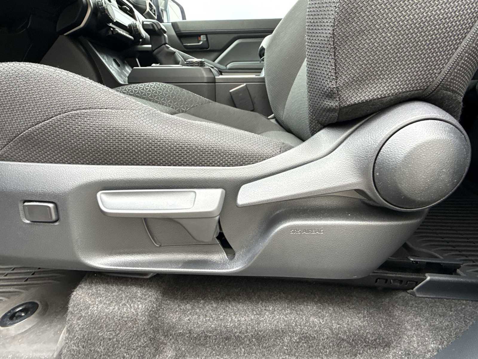 Used 2025 Toyota 4Runner SR5 RWD image 13
