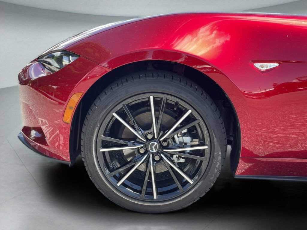 Used 2025 MAZDA MX-5 Miata RF Grand Touring RWD image 40