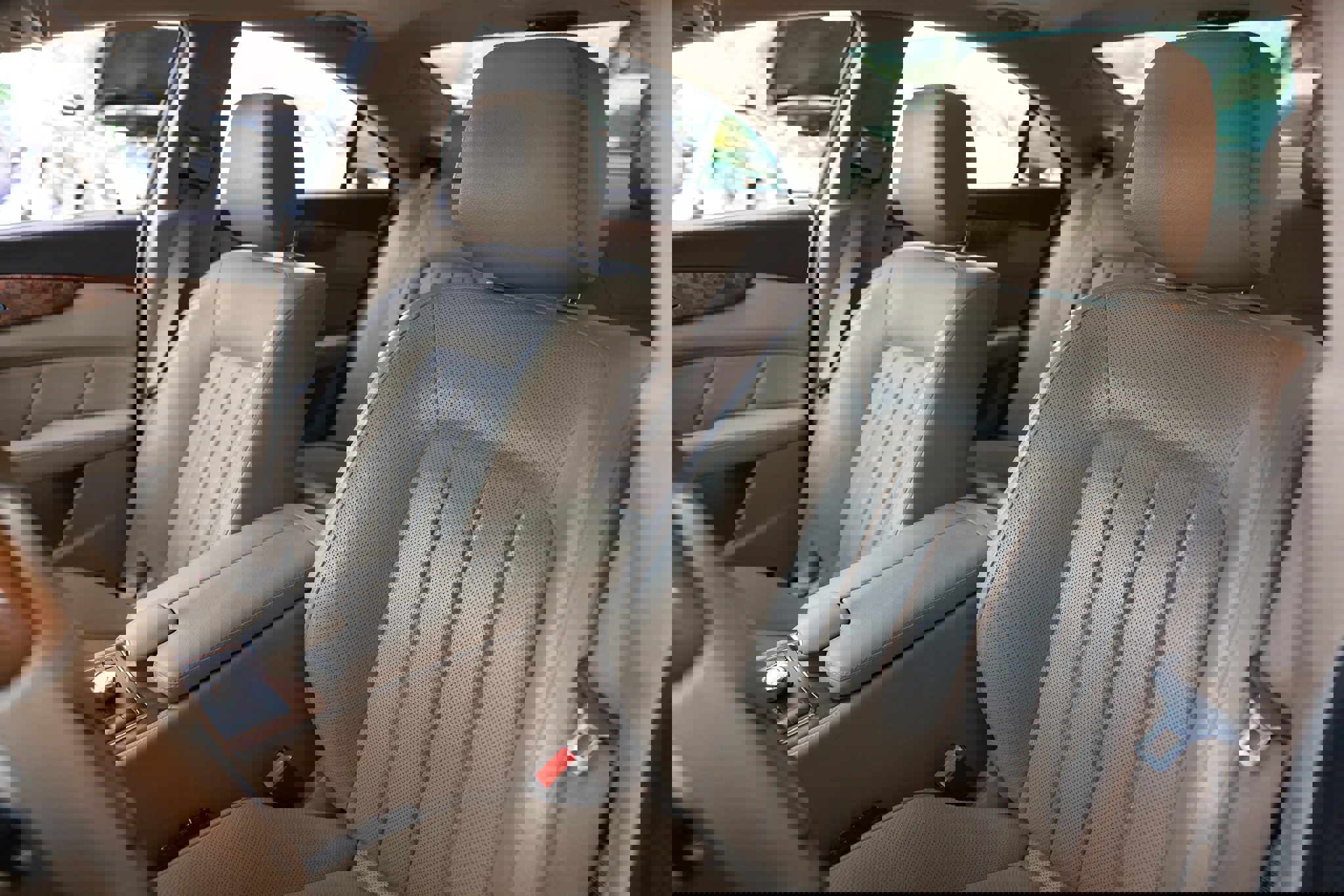 Used 2014 Mercedes-Benz CLS 550 4MATIC image 6