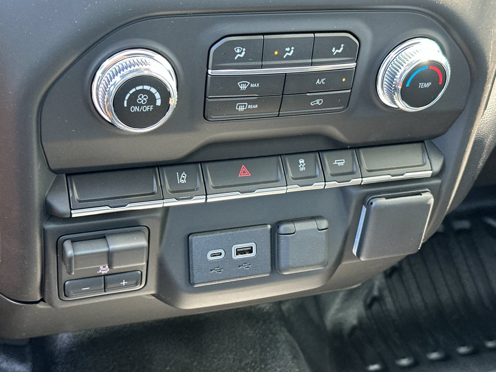 New 2026 GMC Sierra 3500 Pro RWD image 17