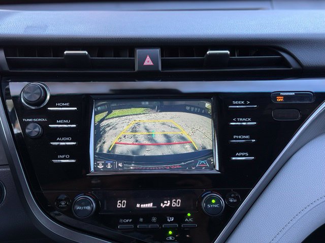 Used 2018 Toyota Camry XSE FWD image 30