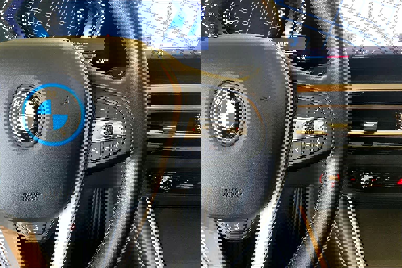 Certified 2023 BMW i4 eDrive35 image 23