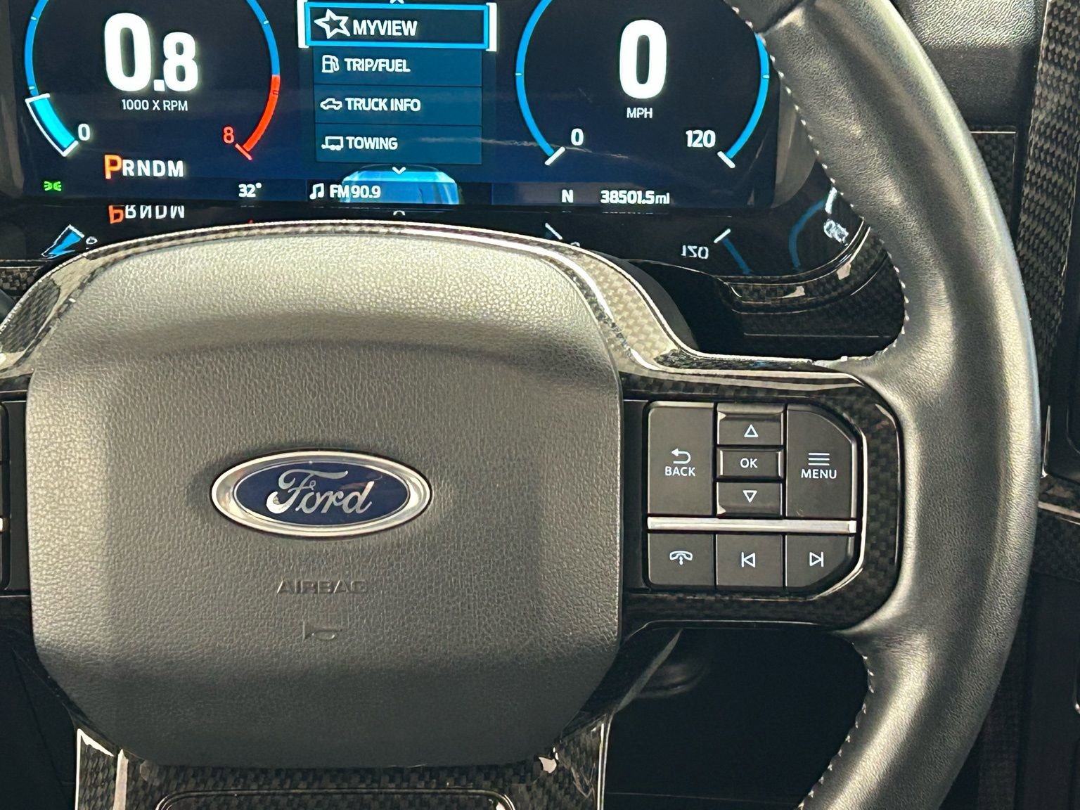 Used 2022 Ford F150 Lariat w/ Equipment Group 502A High image 16