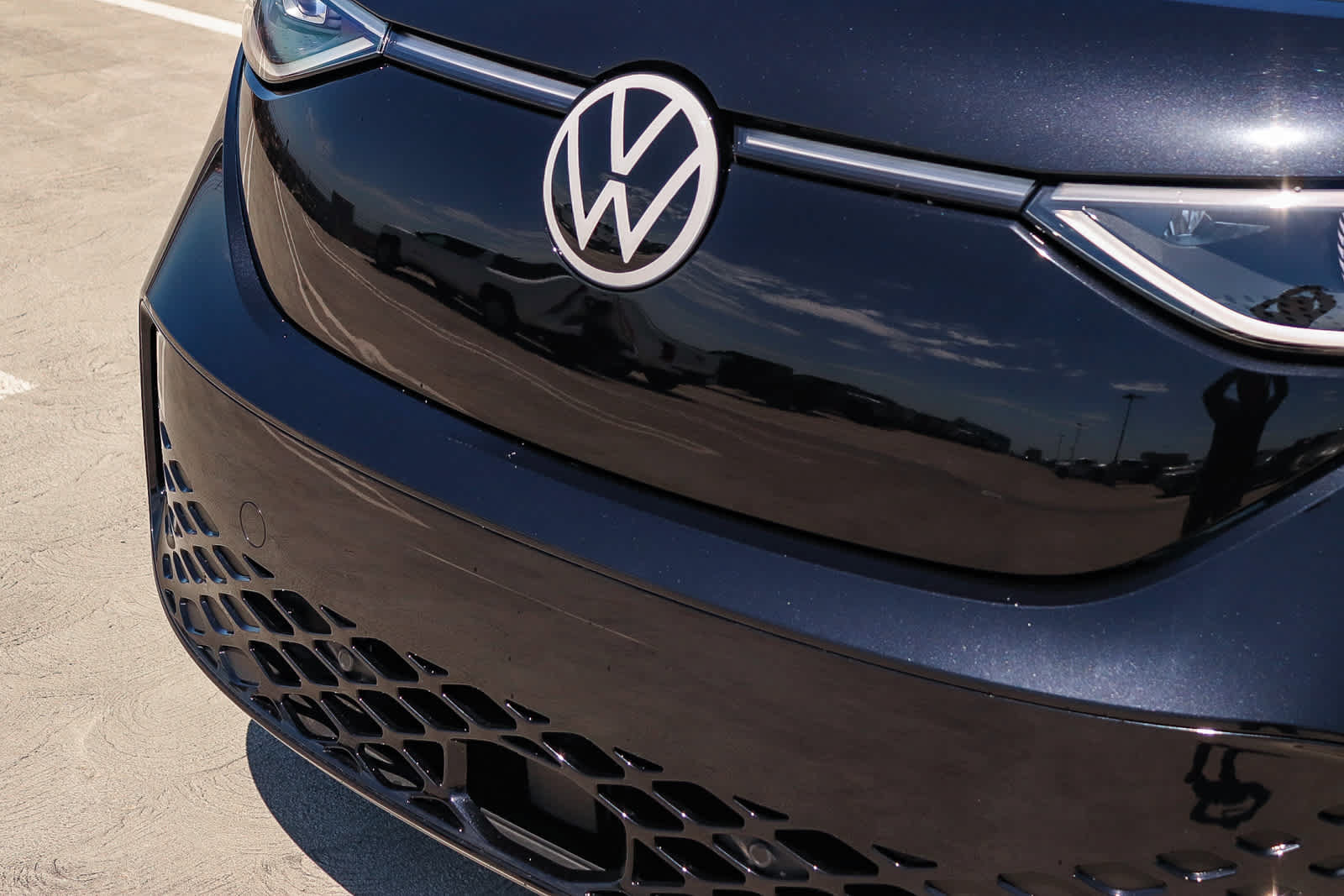 New 2025 Volkswagen ID. Buzz Pro S RWD image 8