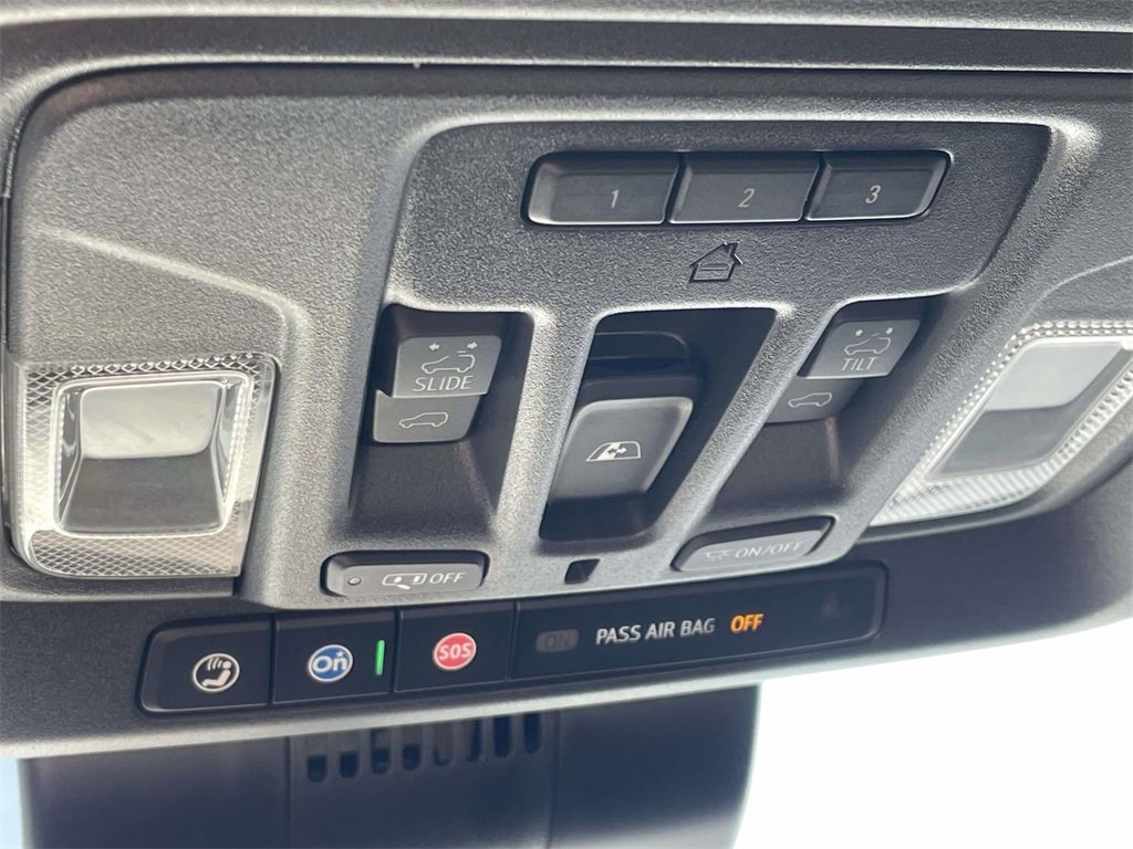 Used 2024 GMC Sierra 2500 AT4 w/ AT4 Premium Plus Package image 30