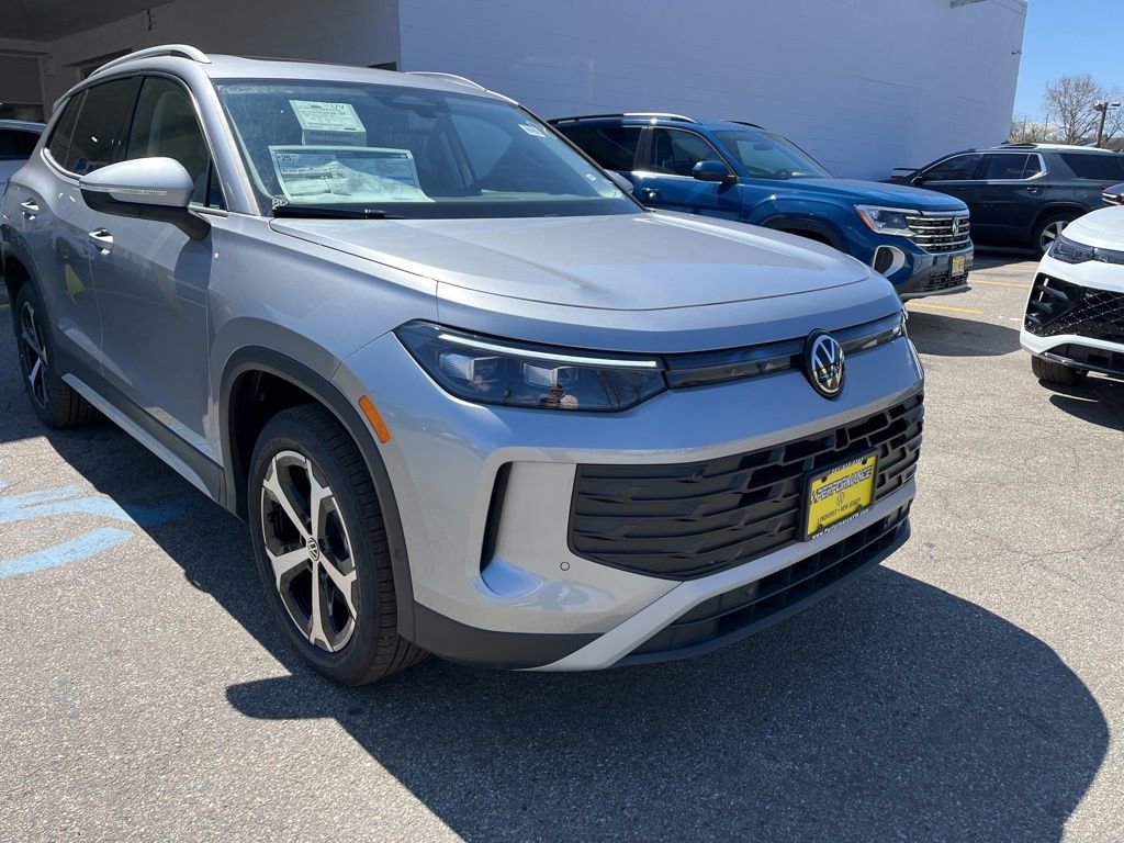 New 2026 Volkswagen Tiguan SE AWD/4WD image 7