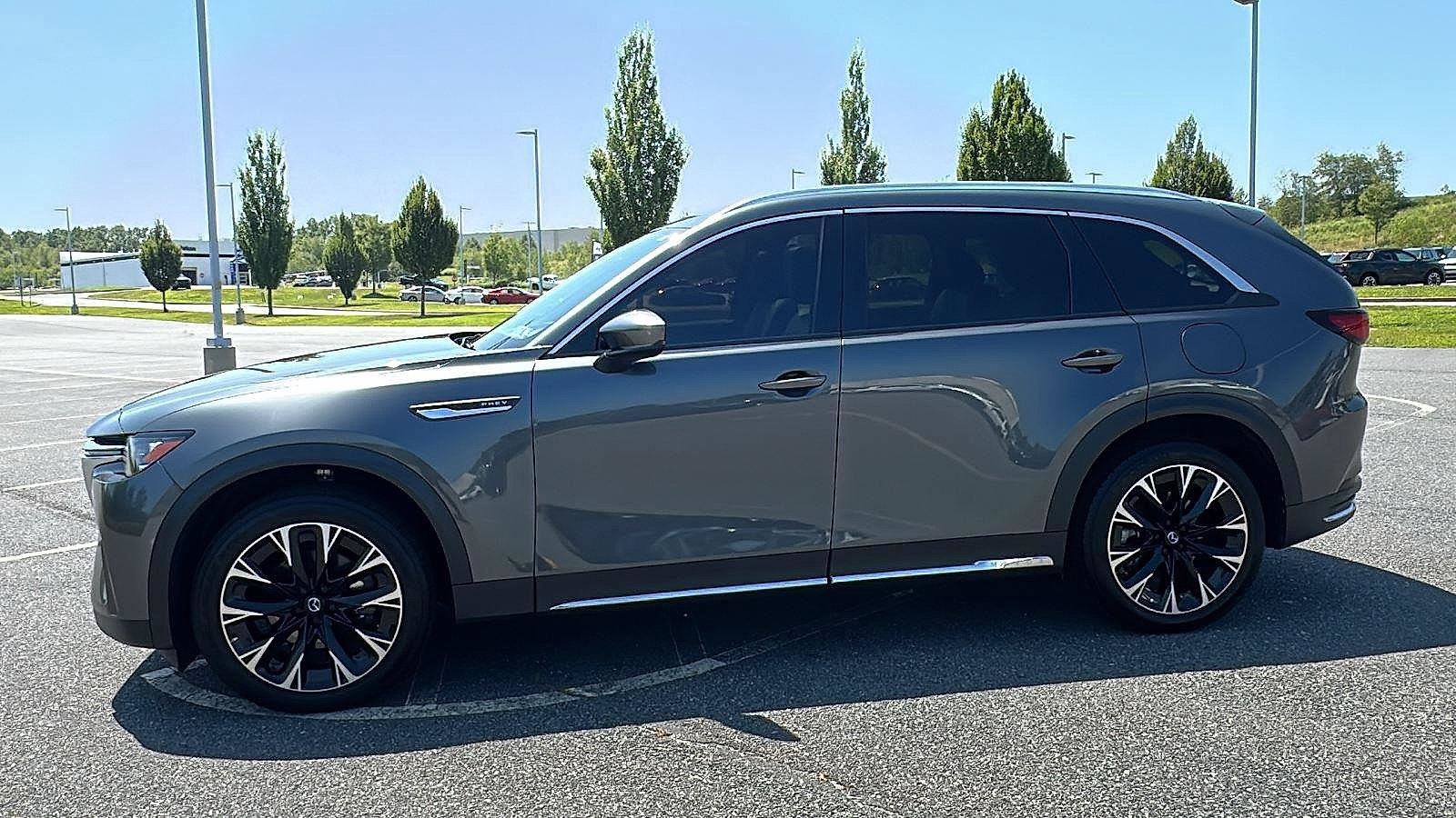 Used 2024 MAZDA CX-90 Plug-In Hybrid w/ Premium Plus AWD/4WD image 14