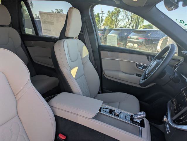 New 2026 Volvo XC90 B6 Plus w/ Protection Package Premier image 14
