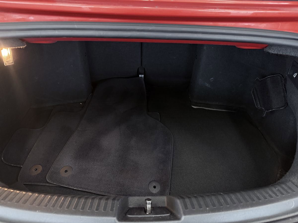 Used 2017 Volkswagen Beetle 1.8T Classic image 18