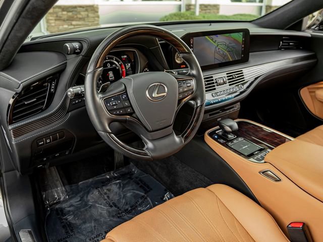 Used 2021 Lexus LS 500 AWD w/ Interior Upgrade Package image 16