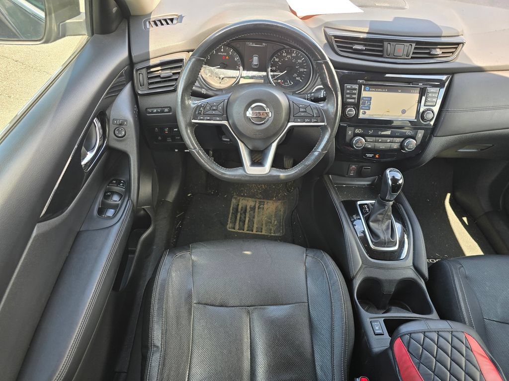 Used 2017 Nissan Rogue SL w/ SL Premium Package AWD/4WD image 19