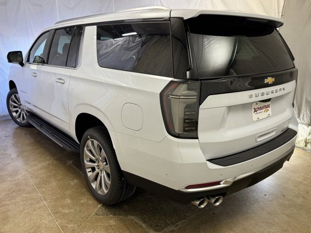 New 2026 Chevrolet Suburban Premier image 7