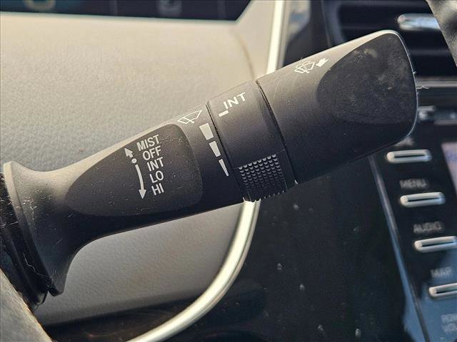 Used 2021 Toyota Prius Prime LE image 12