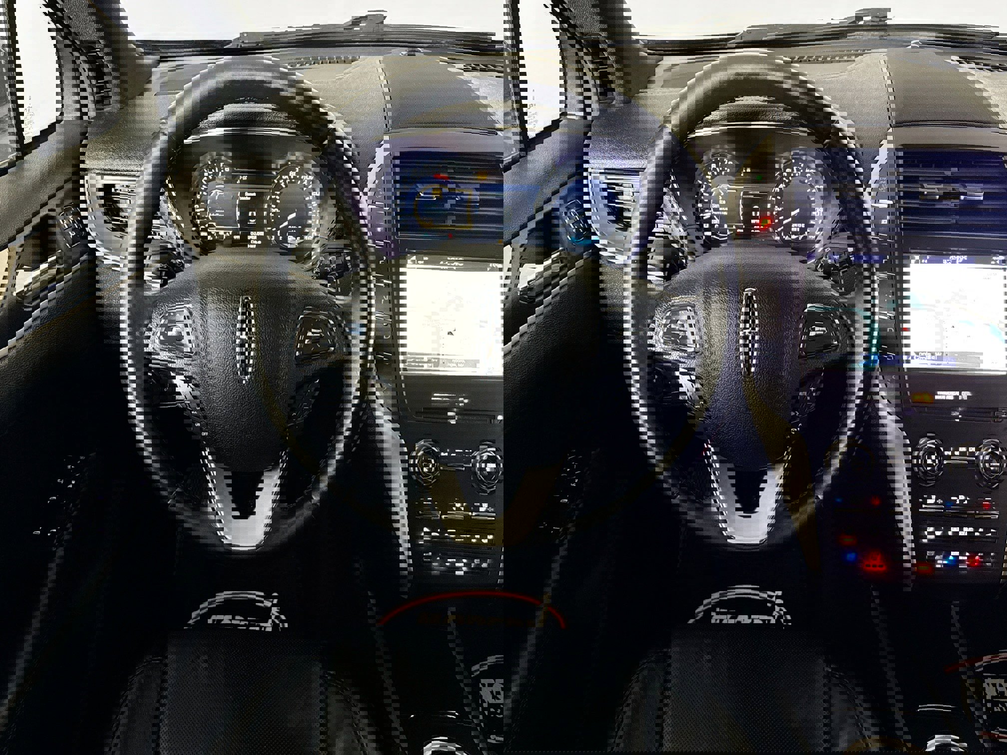 Used 2019 Lincoln MKC Reserve w/ MKC Climate Package image 19