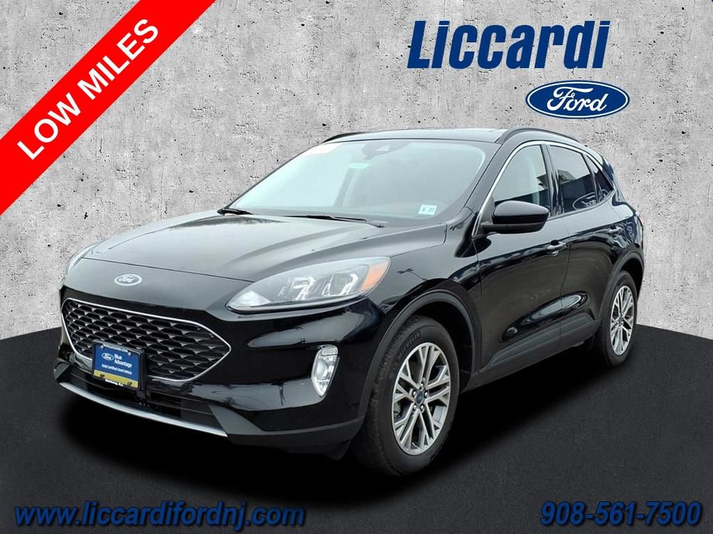 Certified 2022 Ford Escape SEL AWD/4WD image 3