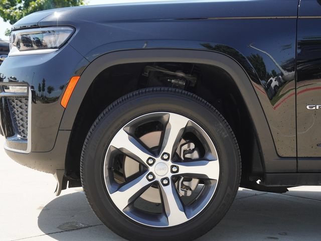 Certified 2026 Jeep Grand Cherokee L Limited AWD/4WD image 5