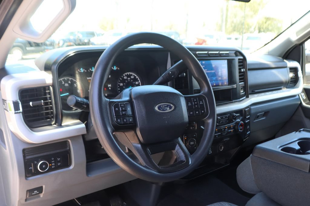 Used 2024 Ford F250 XLT AWD/4WD image 17