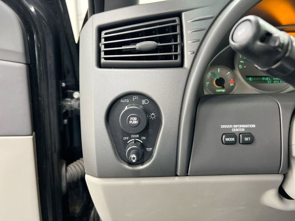 Used 2002 Buick Rendezvous CXL w/ Versatility Pkg AWD/4WD image 17