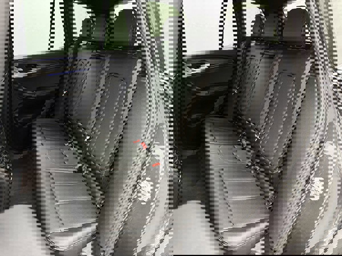 Used 2024 BMW X3 xDrive30i image 31